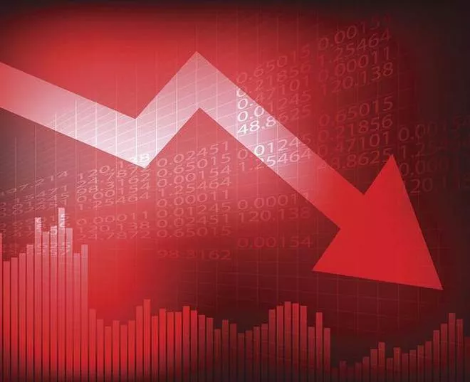 Economy outlook still cloudy