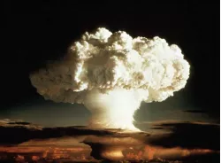How does h bomb compare to atomic bomb 