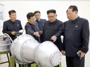 Un security council unanimously approves new sanctions on north korea