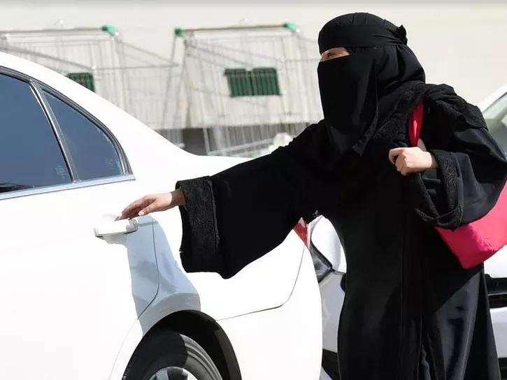 Saudi arabia to allow women to drive