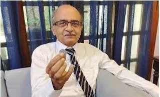 All’s well that ends well  both prashant bhushan and sc judges must move on