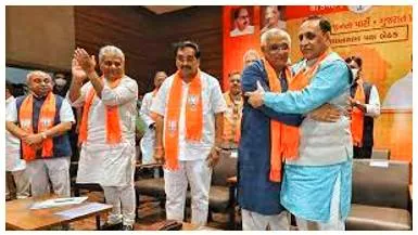 Junior council  on bjp building of new leadership in gujarat