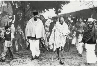 Reading gandhi as a lesson of political maturity