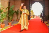 Changing the iconography of power