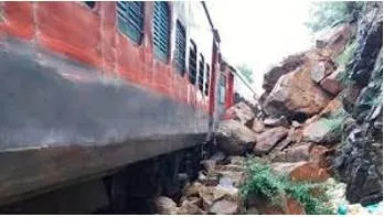 Derail meaning