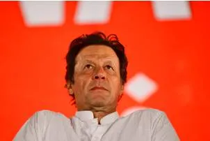 The troubled innings of a pakistan prime minister
