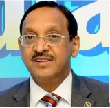 Government re advertises top post of oil regulator