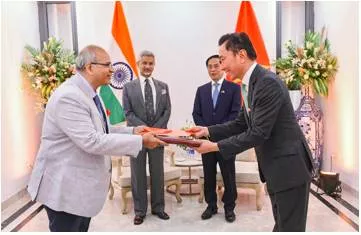How hanoi and new delhi are fortifying defence ties