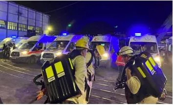 Turkey coalmine blast leaves at least 40 dead with dozens still trapped