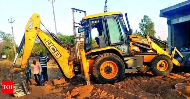 A lesson from the court  a criticism of bulldozer happy police and politicians