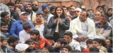 Wrestlers meet sports ministry officials amid protests  ‘govt  with you' message