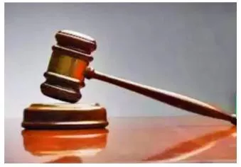 22 accused of killing 1 7 in post godhra riot acquitted