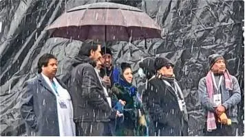 Mehbooba mufti says india sees 'ray of hope' in rahul gandhi  omar abdullah's request