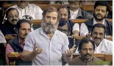 Pm modi should get gold medal’  rahul gandhi on foreign policy  adani interests