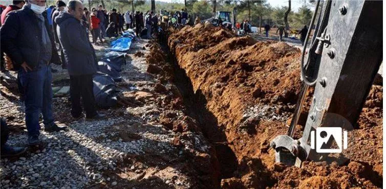 Toll nears 20 000  three days after quake in turkey  syria