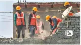 Mehrauli  aap govt  asks dda to stop demolition