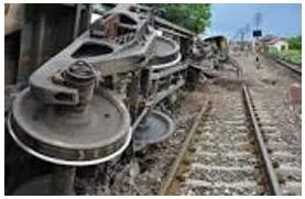 Derailed meaning