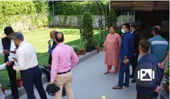 Cbi questions lalu in land for job scam case