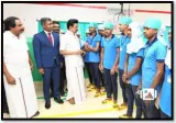 Stalin meets migrant workers  allays fears triggered by rumours