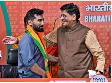 Cong  veteran antony’s son anil joins bjp