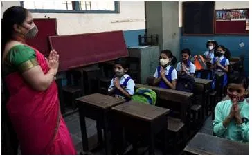 How to keep teachers ‘moving’  draft ncf says schools may choose to not give them chairs in class