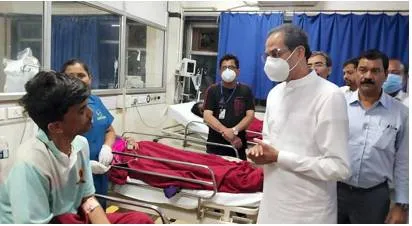 Heat stroke death toll 13  opposition slams sena bjp govt  for negligence