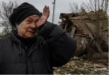 Russia missile attack on ukraine city injures 34 people  damages homes
