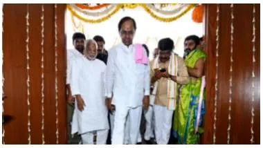 Kcr opens brs office in delhi  says focus on maharashtra for 2024 assembly polls