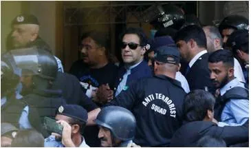 Islamabad hc grants bail to imran  bars police from rearresting him
