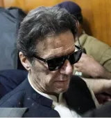 Pakistan officials hand over list of 2 200 ‘wanted’ people to imran