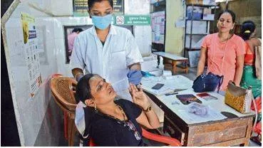 India logs 310 new covid cases  active tally at 4 709