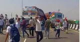 After deliberations  farmers end protest