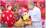 Gehlot seeks to fix welfare glitches in special drive