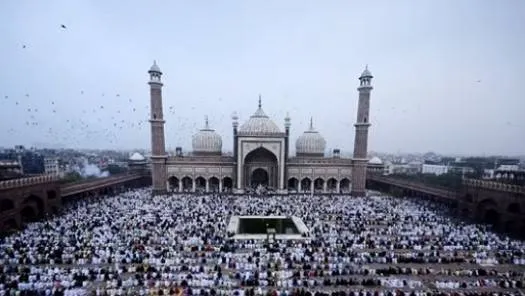 Pm modi  rahul gandhi joined by leaders in extending eid al adha greetings