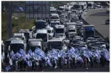 Thousands of israeli protesters descend on airport in anger over netanyahu plan