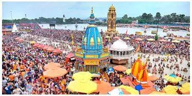 As rush of devotees ends  haridwar grapples with a mountain of waste