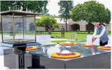 Rajghat cleared of floodwaters  l g pays visit  yamuna level rises again