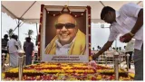 Sc rejects pil against tamil nadu’s proposed pen statue in karunanidhi’s memory