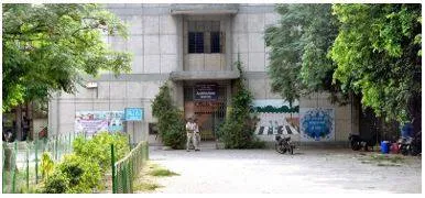 Day after schoolchildren fell ill  mcd sets up probe panel
