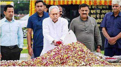 Cm nitish pays homage to vajpayee in delhi  praises late pm’s ‘inclusive politics’