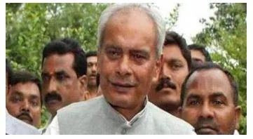 Rjd leader prabhunath singh gets life imprisonment in 1995 double murder case