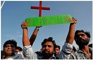 Attacks on christians in pakistan set off by bid to falsely implicate them for blasphemy  police