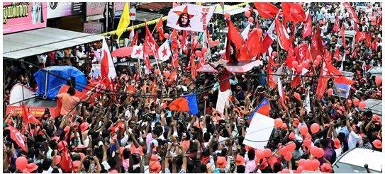 Puthuppally bypoll defeat  questions over strategy to swing votes to the left