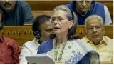 Sonia gandhi declares support to women’s reservation bill