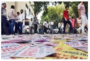 High voltage dusu election campaign draws to a close
