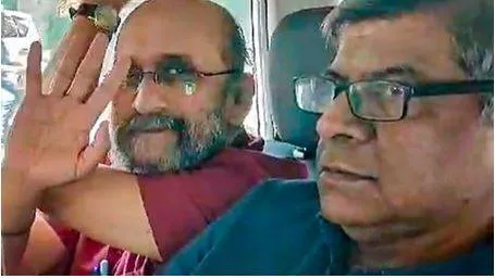 Newsclick raids  over 200 delhi police personnel attended 2am meeting before crackdown  claims report