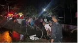 Cyclone hamoon  two killed  at least 275 000 people flee to shelters in bangladesh