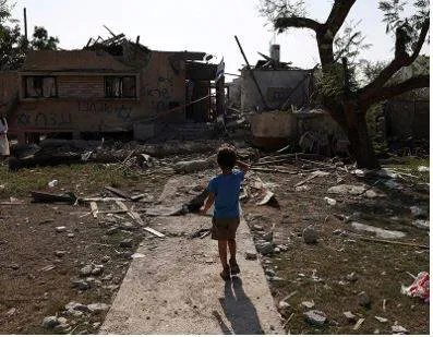 Israel tightens hold over gaza city as blinken arrives to push for more aid