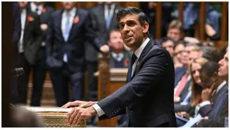 Uk pm facing pressure to sack minister over remarks on palestine march