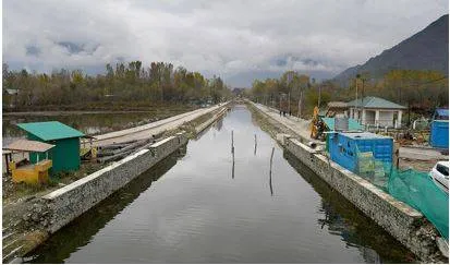 Battery powered boats to glide over waterways of srinagar next summer